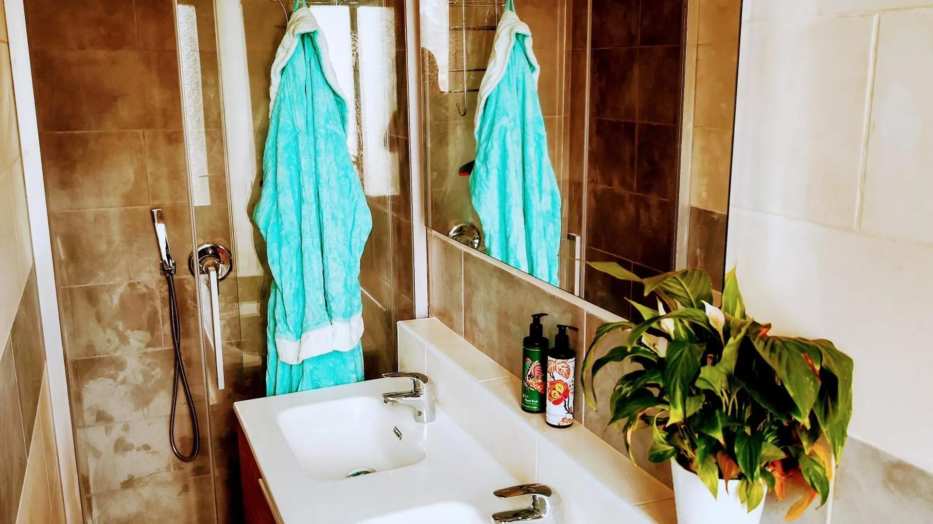 Villa Alma, Lake Como Bed&Breathe San Fedele Intelvi